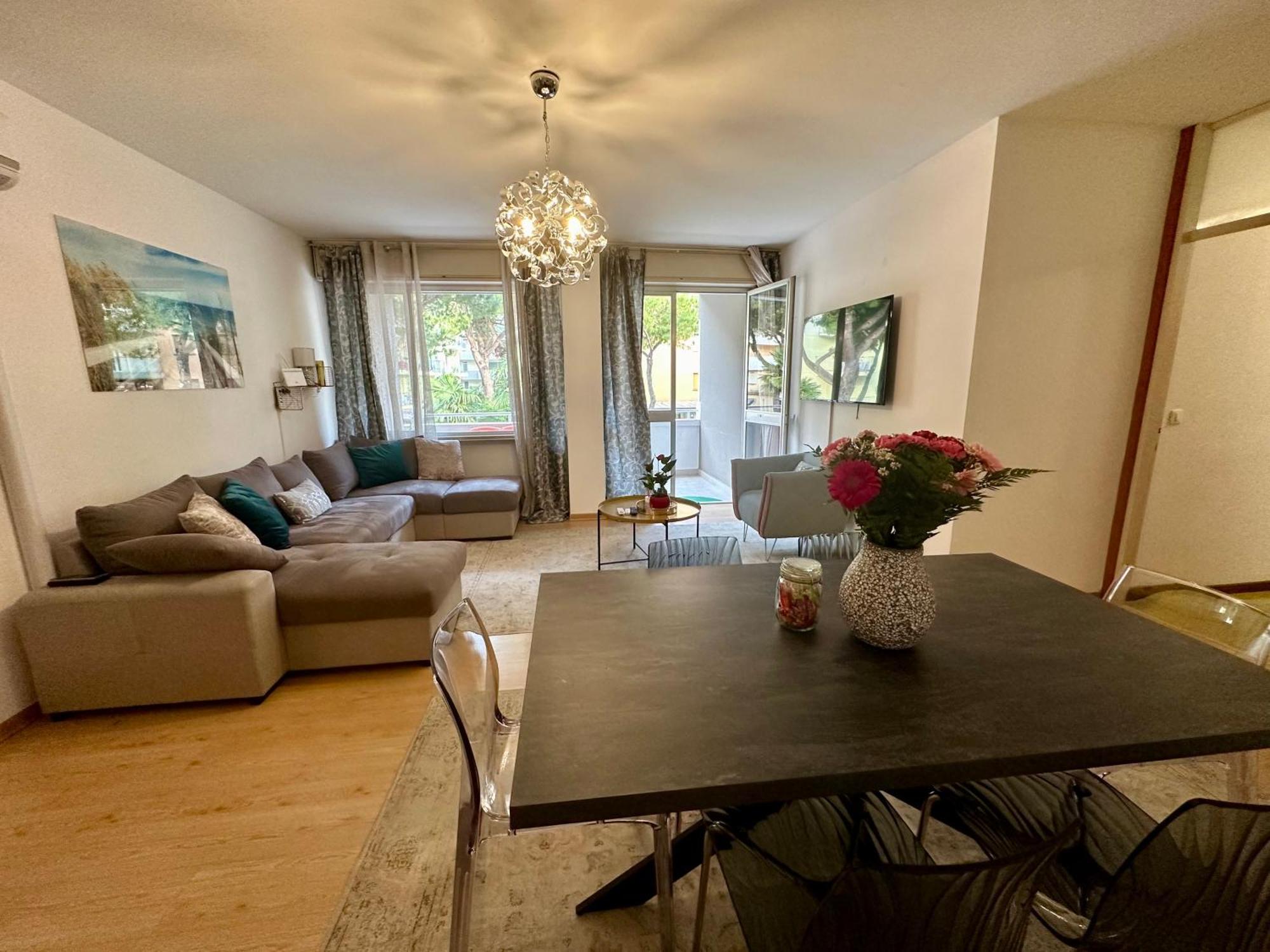 Apartament Sabbiadoro Center Lignano Sabbiadoro Buitenkant foto