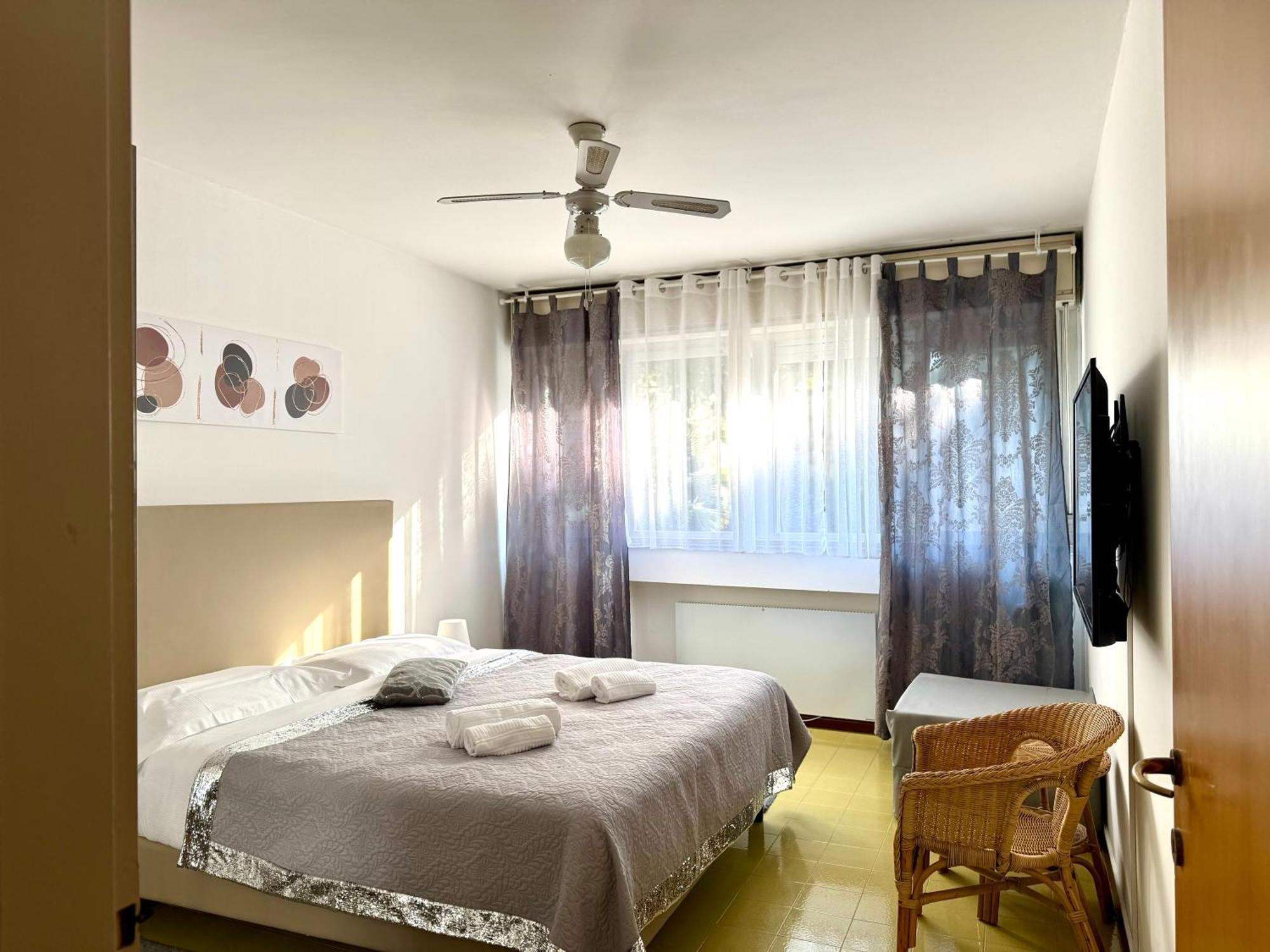 Apartament Sabbiadoro Center Lignano Sabbiadoro Buitenkant foto