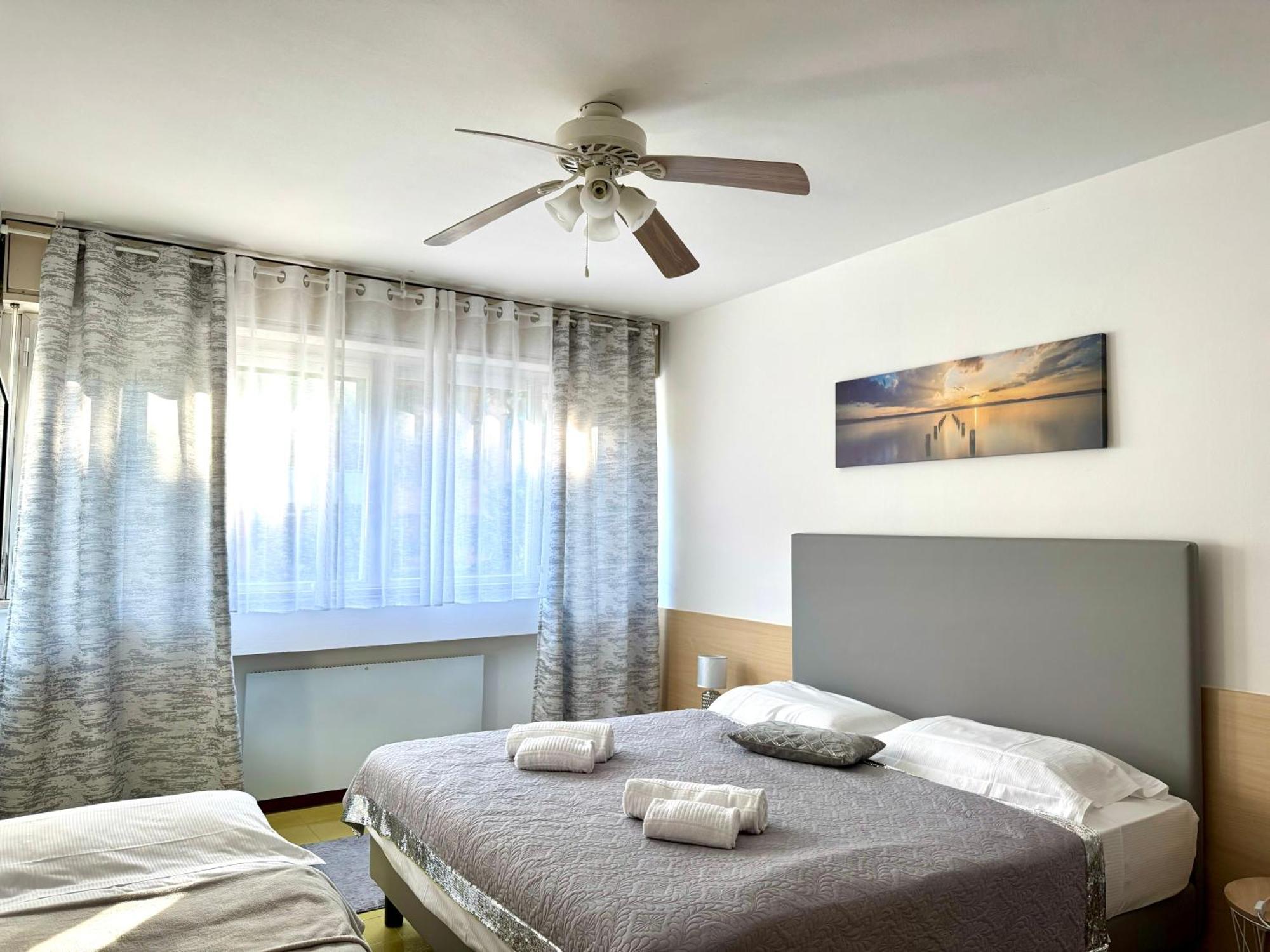 Apartament Sabbiadoro Center Lignano Sabbiadoro Buitenkant foto